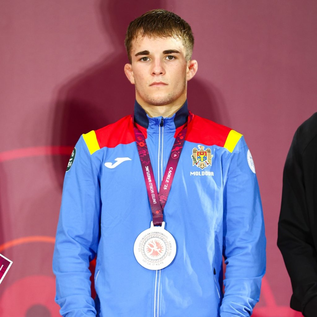 3-2-1024x1024 Ион Булгару стал призером чемпионата Европы по борьбе